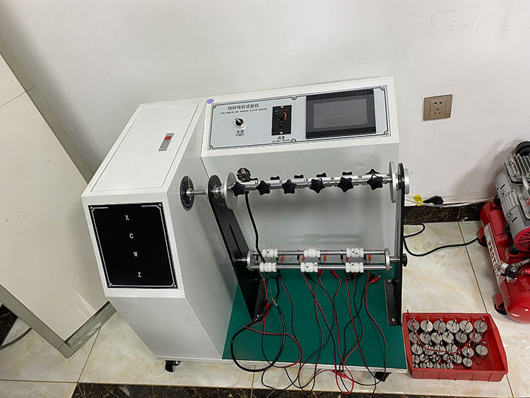 TECH LAB