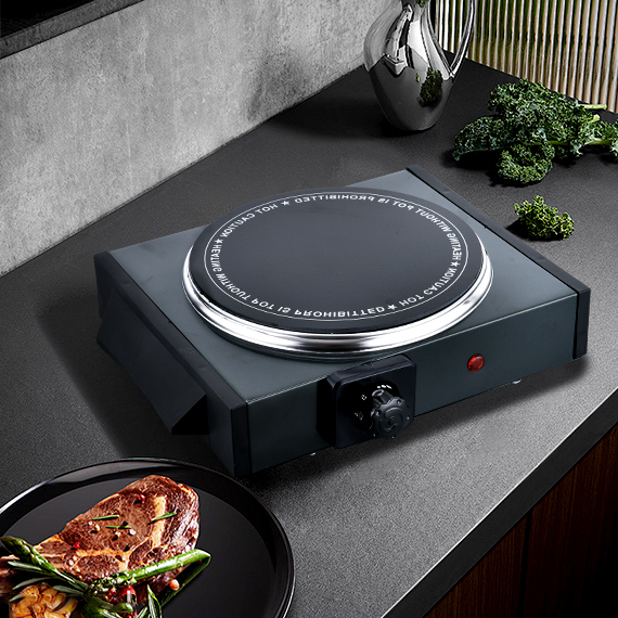 Ceramic hot plate