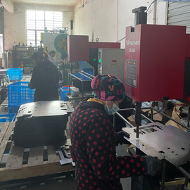 Yongkang Xuanrong Industry and Trade Co., Ltd.