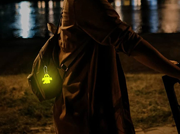 Reflective keychain 